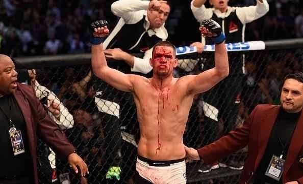 Nate Diaz vence Conor McGregor por finalização na luta principal do UFC 196