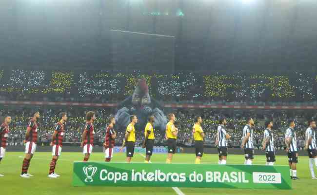 Episódio com gritos discriminatórios da torcida aconteceu no duelo entre Atlético e Flamengo pela Copa do Brasil