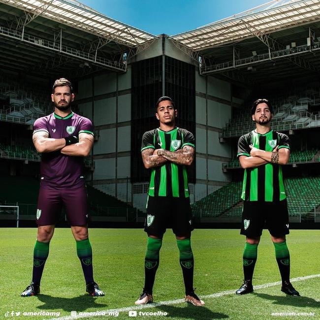 O Amrica apresentou a nova camisa 1 de 2023 para jogadores de linha e goleiros