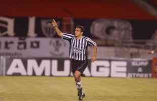 57 - Alberto - 2006 - 9 jogos / 1 gol - 0,111 por jogo