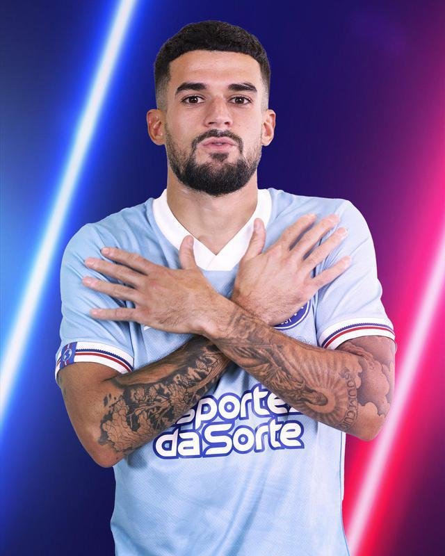 Bahia anunciou o meio-campista Cauly Oliveira