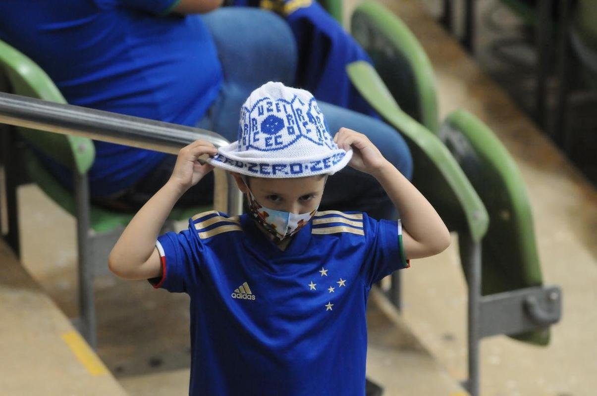 Fotos do jogo entre Cruzeiro e Botafogo, no Independncia, pela 30 rodada da Srie B do Campeonato Brasileiro