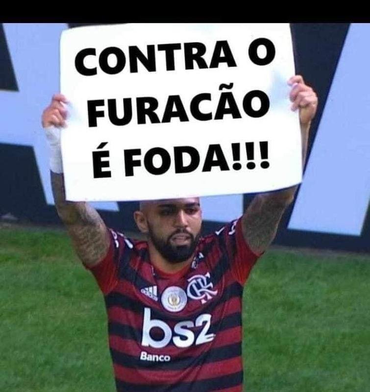 Memes da eliminao do Flamengo para o Athletico-PR na Copa do Brasil