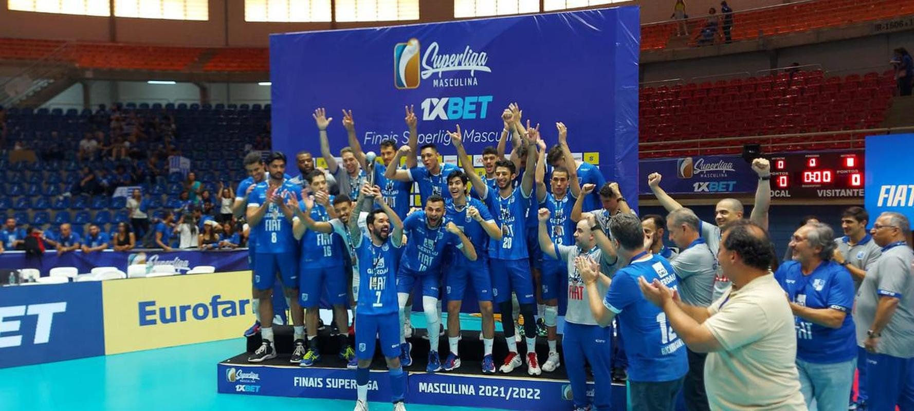 Com derrota para o Cruzeiro por 3 sets a 0, o Minas ficou com o vice-campeonato da Superliga