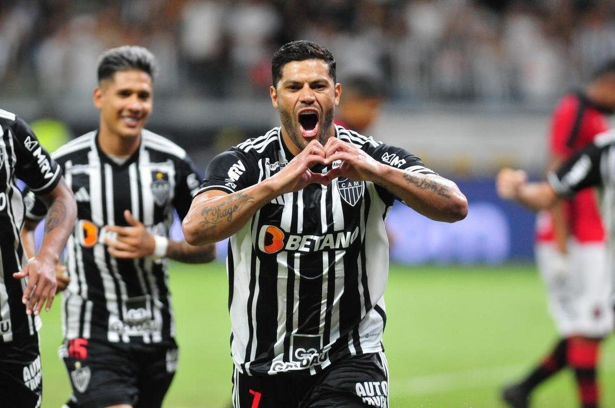 Atltico e Brasil de Pelotas-RS se enfrentaram nesta quarta-feira (12/4), no Mineiro, pela ida da terceira fase da Copa do Brasil