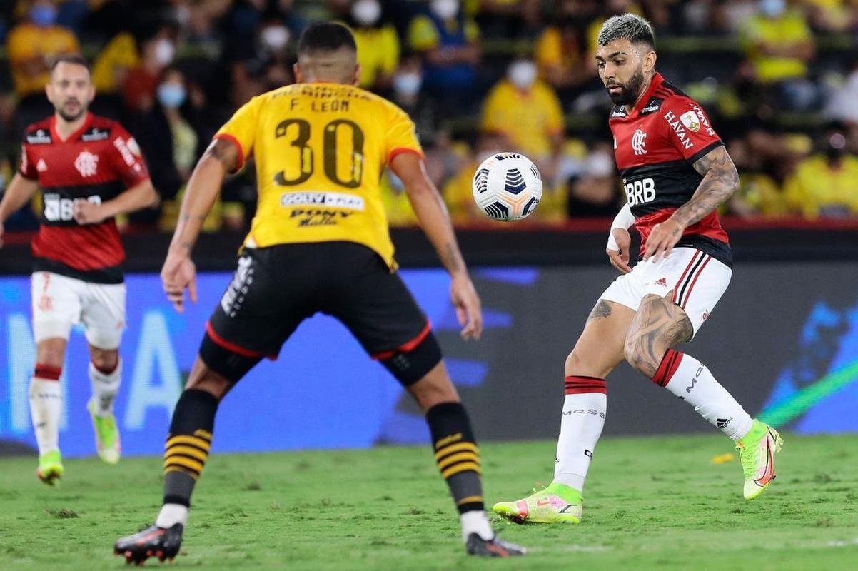 Flamengo vence Barcelona de Guayaquil novamente e vai  final da Copa Libertadores para enfrentar o Palmeiras. Deciso ser em Montevidu, no Uruguai, em 27 de novembro