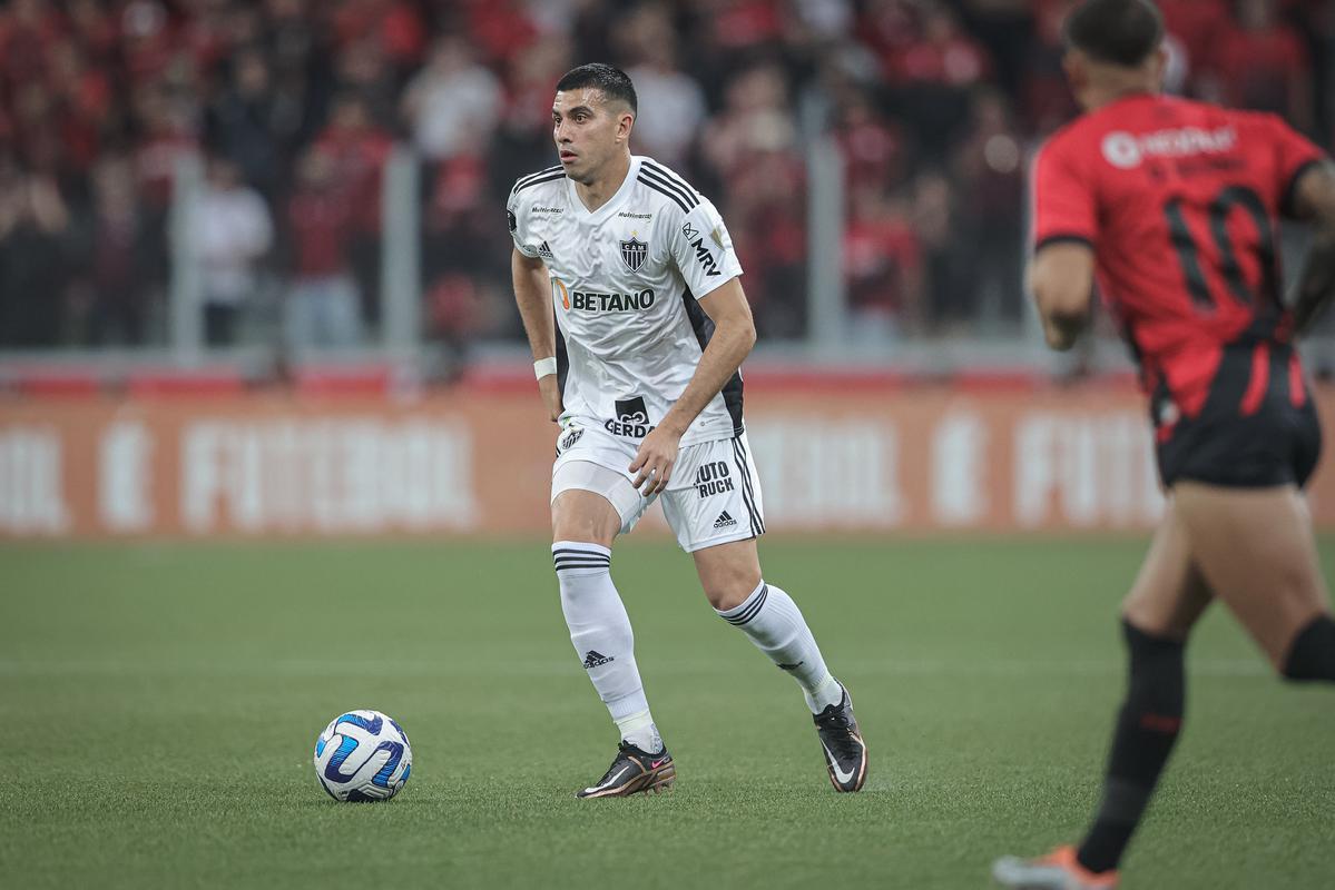 O Atltico visitou, na noite desta tera-feira (18/4), o Athletico-PR na Arena da Baixada, em Curitiba. A partida foi vlida pela 2 rodada do Grupo G da Copa Libertadores de 2023.