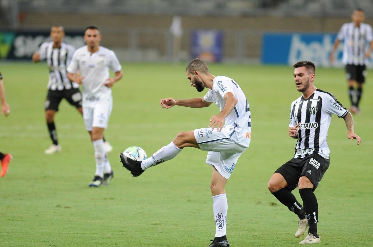Fotos de Atltico x Santos, no Mineiro, pelo Campeonato Brasileiro