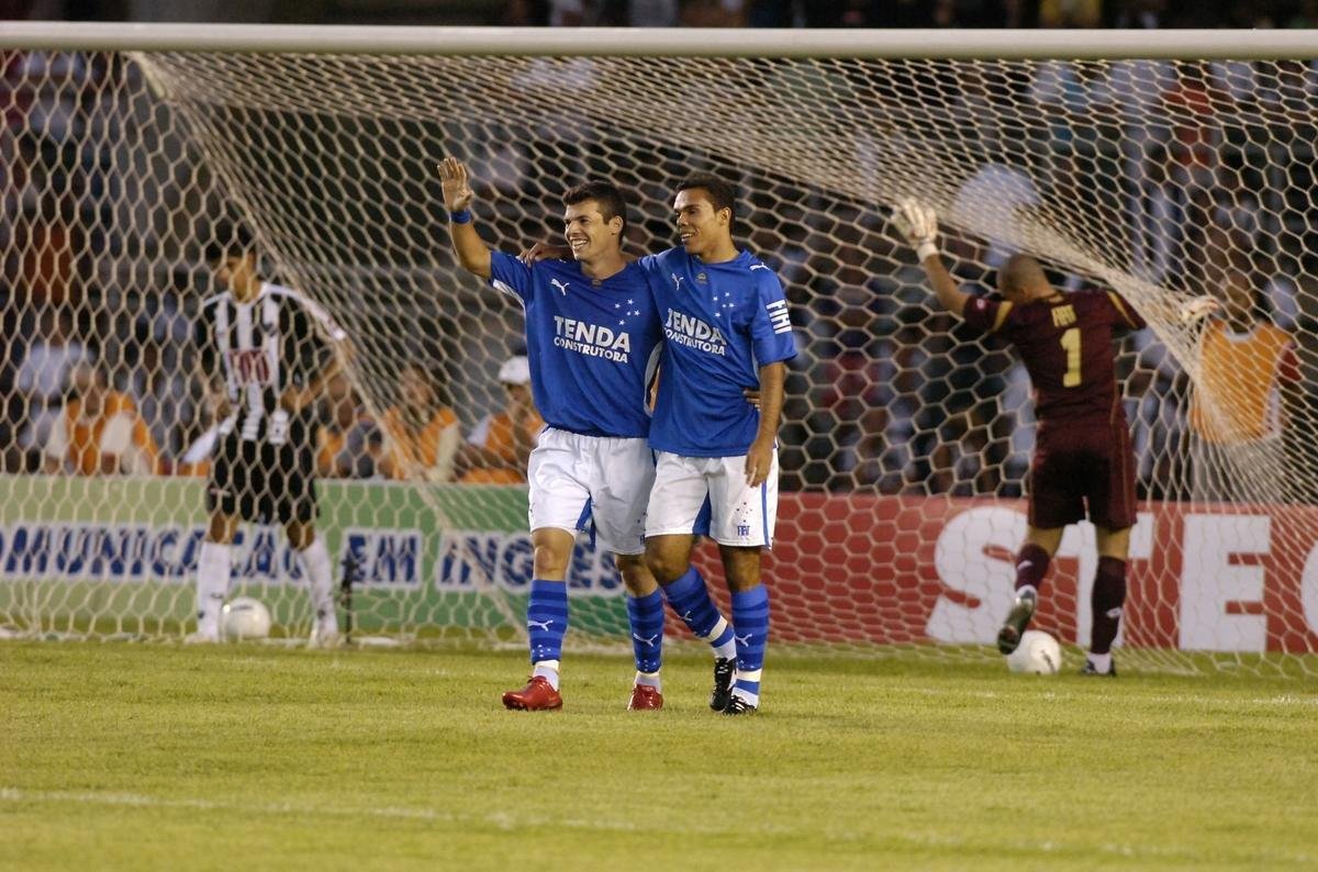 Uma goleada inesquecvel sobre o ocorreu na final do Campeonato Mineiro de 2008. No jogo de ida da deciso, o Cruzeiro superou o Atltico por 5 a 0, no Mineiro. Os gols foram de Marcelo Moreno (duas vezes), Marcos (contra), Ramires, Guilherme e Wagner. 
