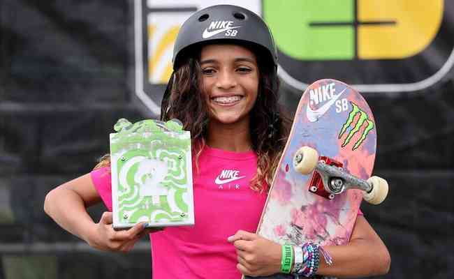 Rayssa Leal, de 13 anos,  uma das candidatas ao pdio no skate feminino