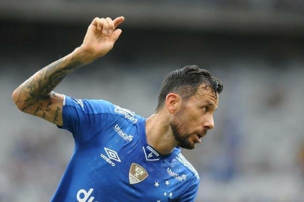 Fotos do jogo entre Cruzeiro e Tombense, no Mineiro, pela nona rodada do Campeonato Mineiro
