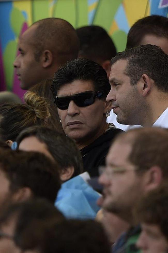 Em 21 de junho de 2014, Diego Maradona esteve no Mineiro, em Belo Horizonte, para assistir ao jogo entre Argentina e Ir, pela Copa do Mundo. Na ocasio, os argentinos venceram o confronto por 1 a 0, com gol do astro Lionel Messi nos acrscimos.