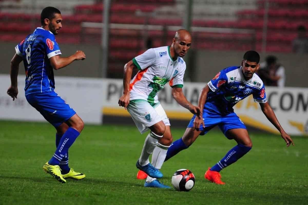 Imagens do jogo entre Amrica e URT, pelo Campeonato Mineiro, no Independncia