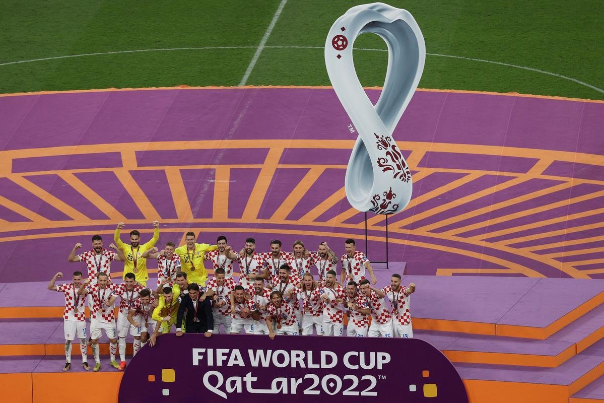 Festa e premiao da Crocia por terceiro lugar na Copa do Mundo de 2022, no Catar. Croatas venceram o Marrocos por 2 a 1, neste sbado (17) e conseguiram mais um feito histrico em Mundiais.