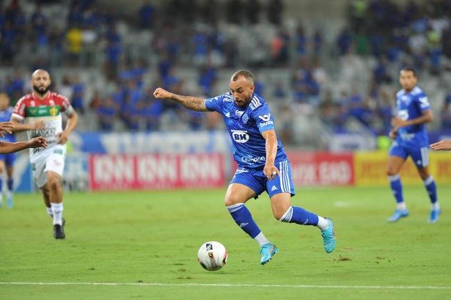 Fotos do jogo entre Cruzeiro e Brusque, no Mineiro, em Belo Horizonte, pela segunda rodada da Srie B do Campeonato Brasileiro