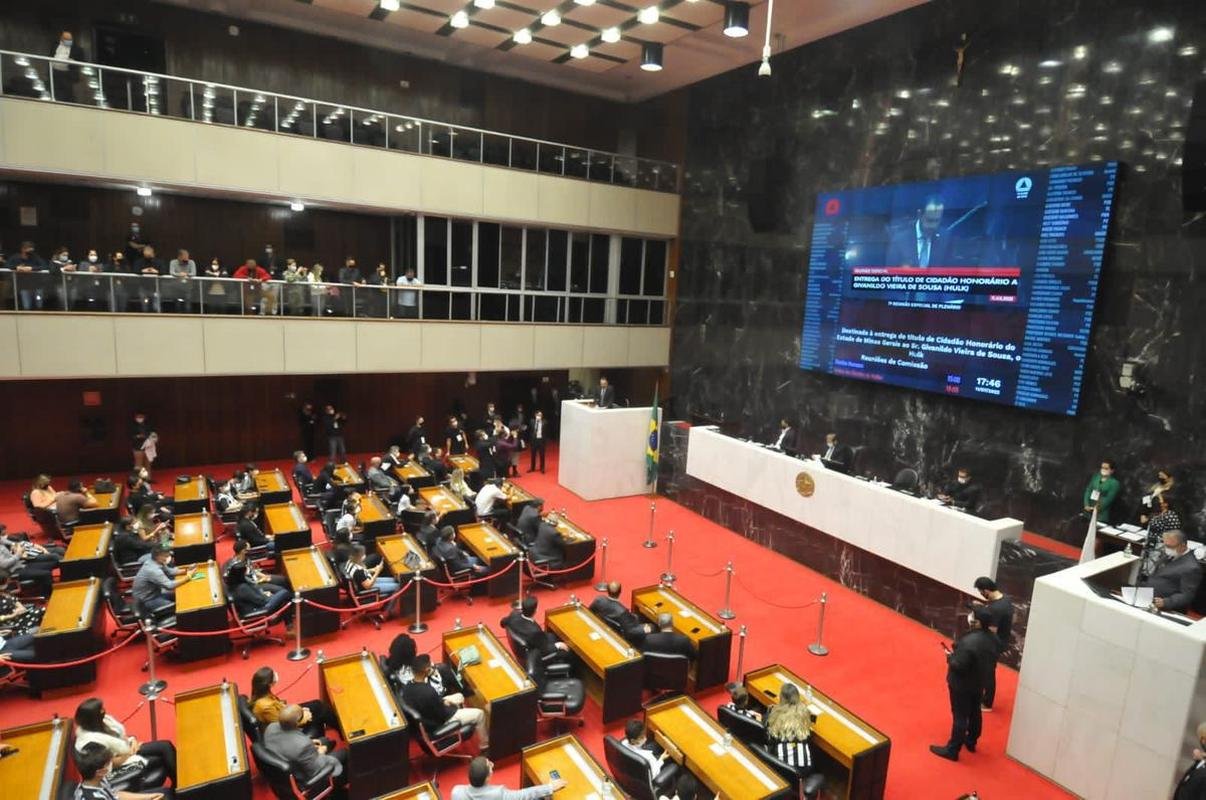 Em cerimnia realizada na ALMG, no dia 11 de julho de 2022, o atacante Hulk, do Atltico, recebeu o ttulo de cidadania honorria de Minas Gerais.