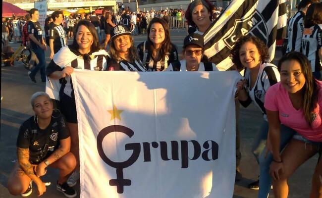 Grupa é um agrupamento de mulheres que se descrevem 'contra o machismo, racismo, homofobia e todo tipo de preconceito e discriminação no futebol'