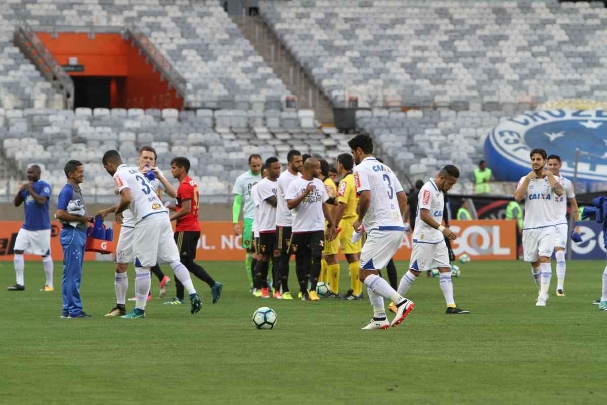 Imagens da partida entre Cruzeiro e Sport, duelo vlido pela 21 rodada da Srie A do Campeonato Brasileiro