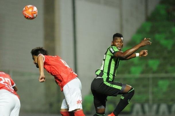 Fotos de Amrica x Tupynambs, no Independncia, pela nona rodada do Campeonato Mineiro