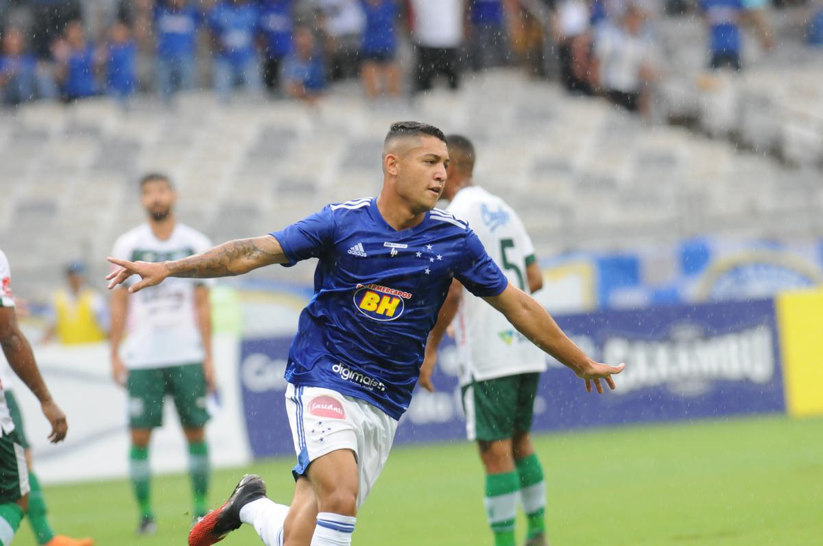 Pedro Bicalho (volante)