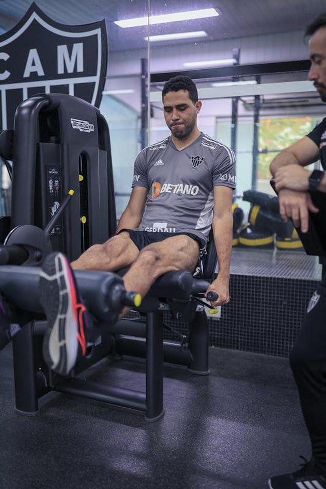 14 - Alan Kardec (atacante)