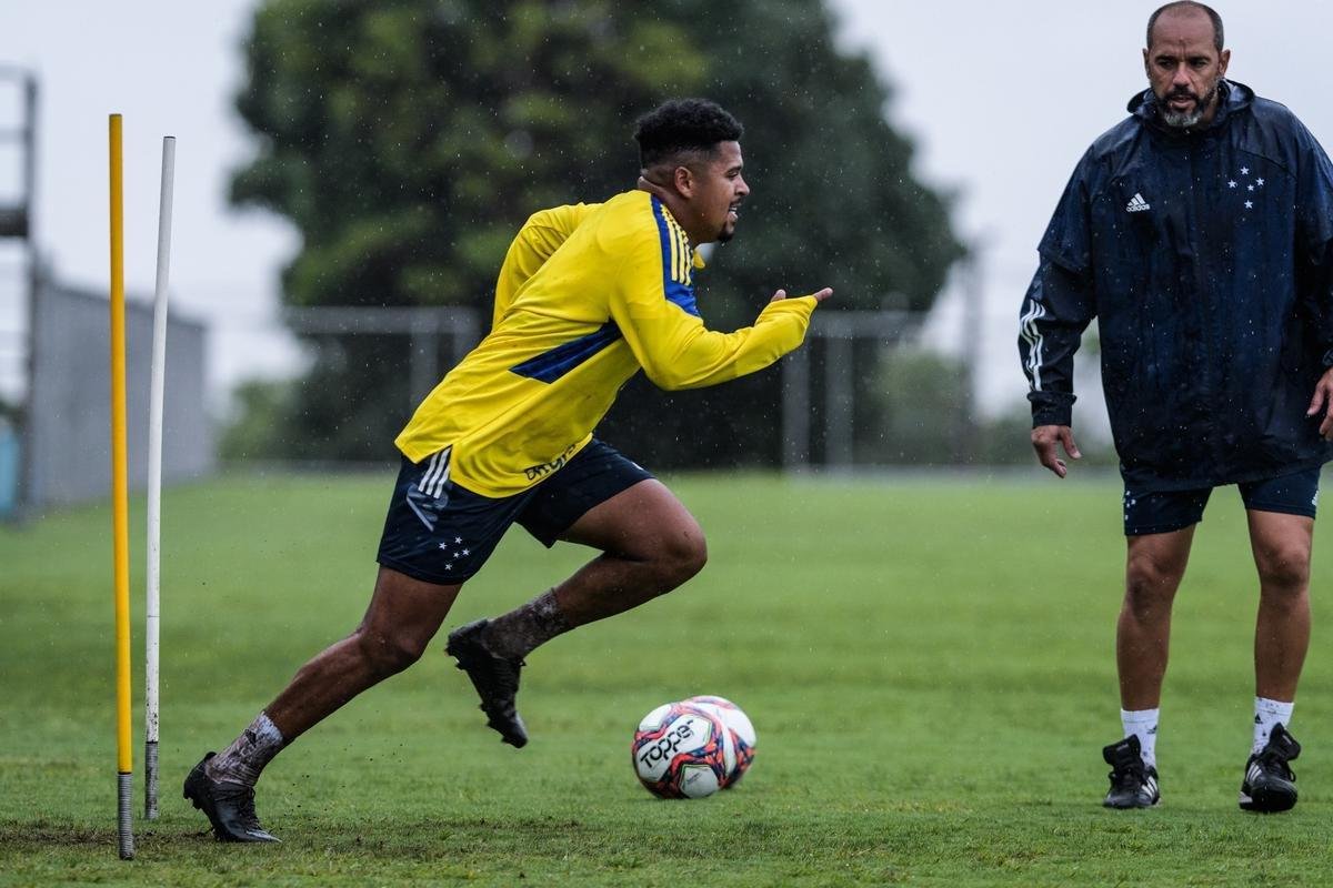 Fotos do treino do Cruzeiro nesta quinta-feira (11/11)