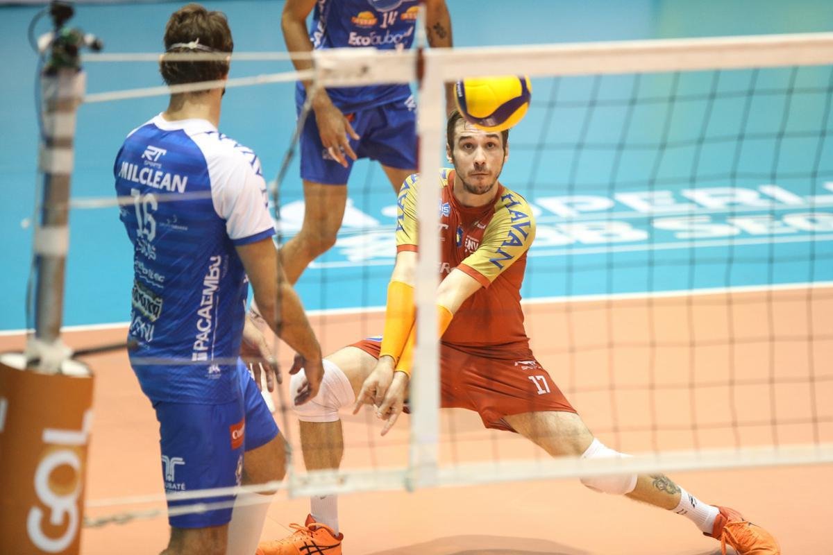 Taubat venceu o Minas por 3 a 2 no primeiro jogo da final da Superliga Masculina