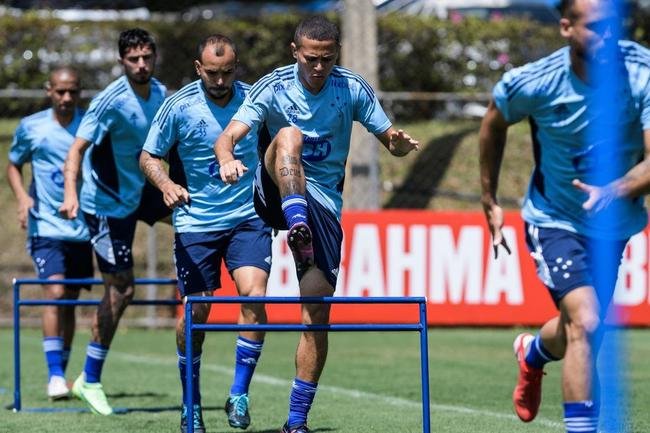 Cruzeiro se prepara para duelo contra o Vasco
