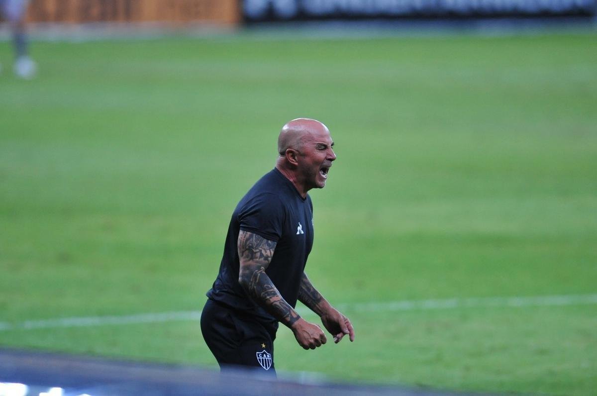 Fotos do duelo entre Atltico e So Paulo, no Mineiro, pelo Campeonato Brasileiro