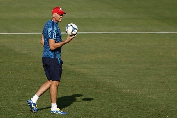 Timbu trocou o CT Wilson Campos pelo estádio dos Aflitos na tarde desta quarta-feira