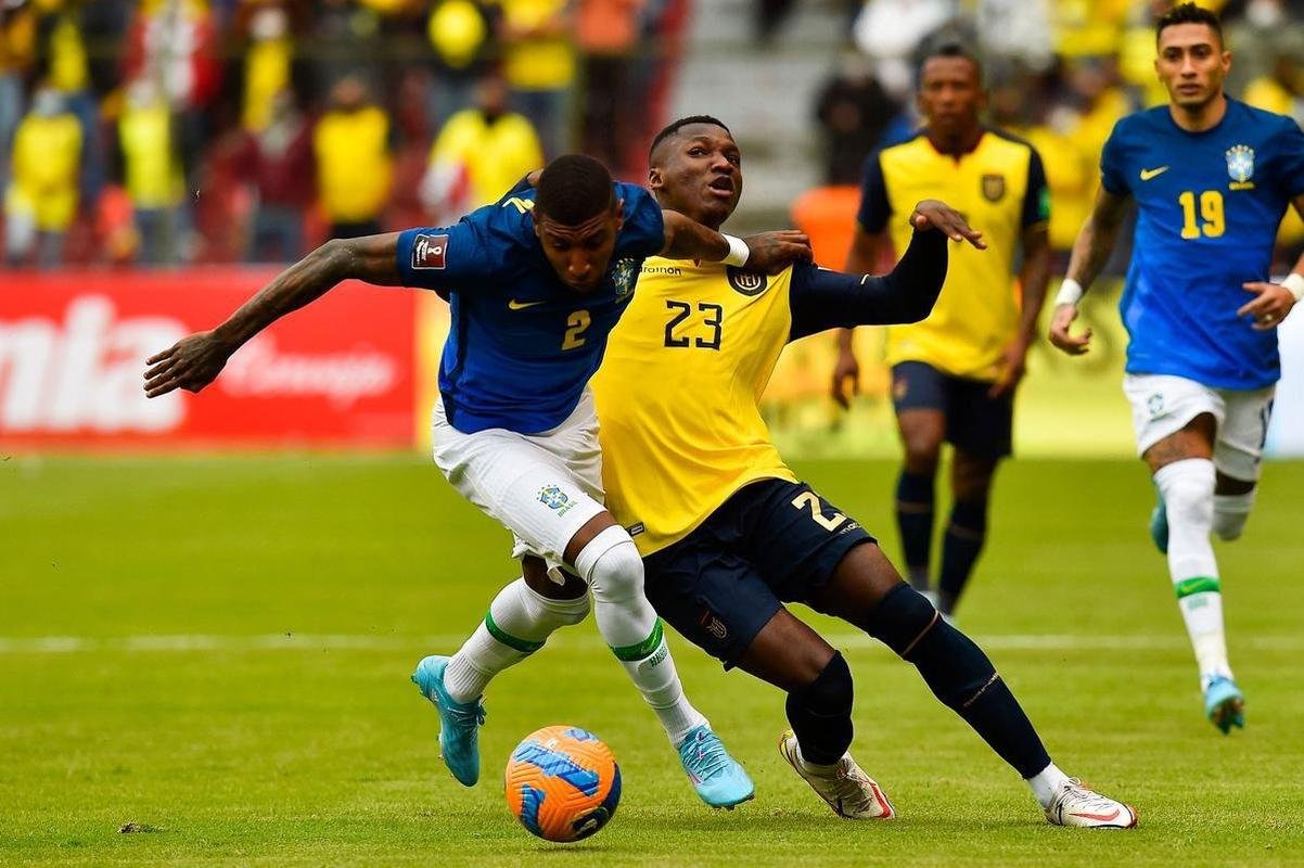 Brasil empatou com Equador em Quito, em jogo com arbitragem confusa 