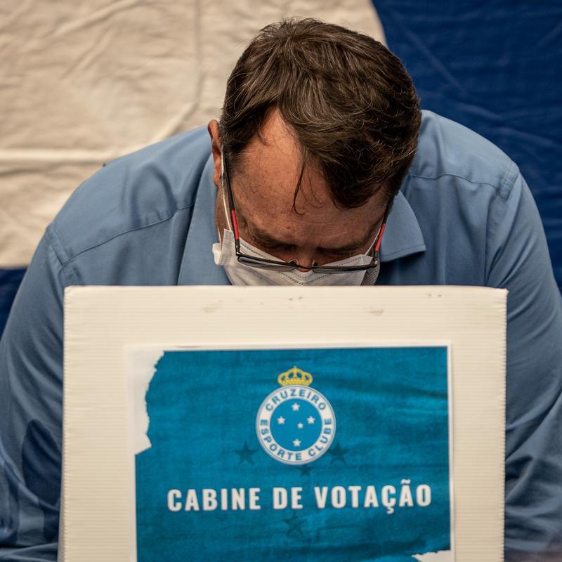 Sérgio Santos Rodrigues foi eleito presidente do Cruzeiro para o mandato de sete meses até o fim de 2020