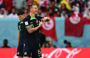 Mitchell Duke marcou o gol da Austrlia sobre a Tunsia em jogo pela segunda rodada do Grupo D da Copa do Mundo