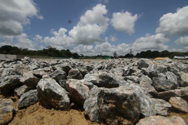 CT Ninho das Cobras j opera com um campo, o segundo segundo teve a drenagem finalizada e segue para os prximos passos da obra