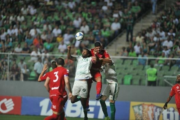 Amrica enfrentou o Vila Nova nesta tera-feira, no Independncia