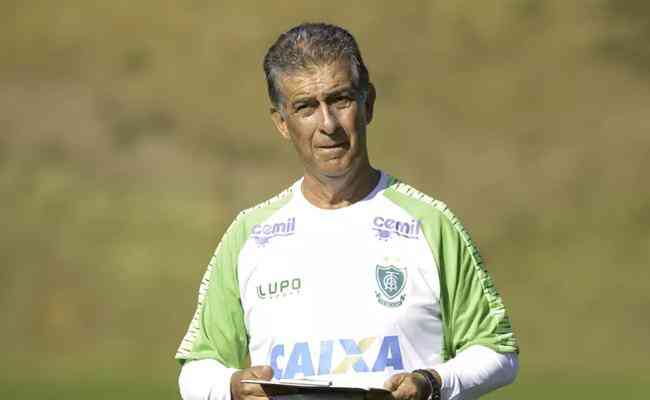 Ricardo Drubscky era o treinador do Amrica na conquista da Copa So Paulo de Futebol Jnior de 1996