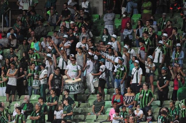 Amrica e Ava se enfrentaram no Independncia pela 20 rodada da Srie A do Campeonato Brasileiro