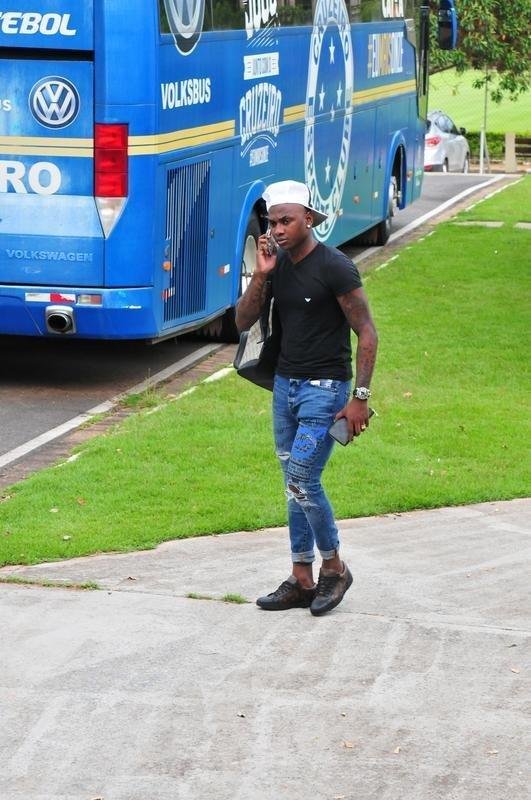 Cruzeiro iniciou temporada 2018 com reapresentao do elenco nesta quarta-feira; na foto, o atacante Sass