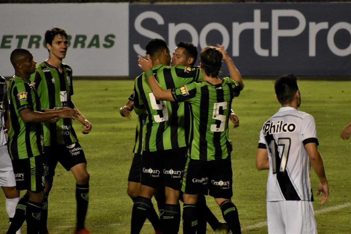 Fotos do jogo entre Ponte Preta e Amrica, pela Srie B