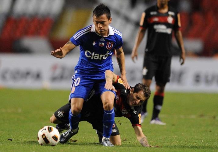 Universidad de Chile goleou Flamengo por 4 a 0 pelas oitavas de final da Copa Sul-Americana de 2011