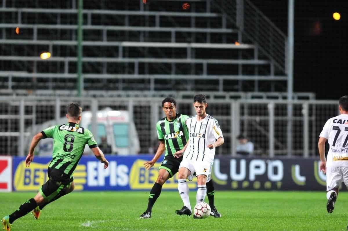 Amrica e Figueirense se enfrentaram, no Independncia, pela 16 rodada da Srie B do Brasileiro