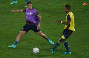 Brasil e Colmbia se enfrentaram no Estdio Nilton Santos, pelo Grupo B da Copa Amrica 