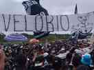 Corinthians: Protesto no CT tem caixo, xingamentos e mais; veja