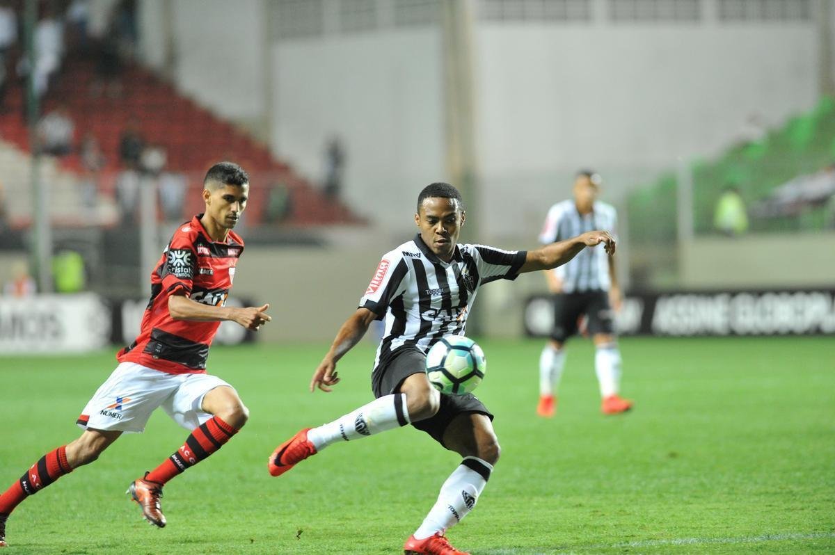 Galo recebeu o Atltico Goianiense, no Independncia, pela 33 rodada do Campeonato Brasileiro