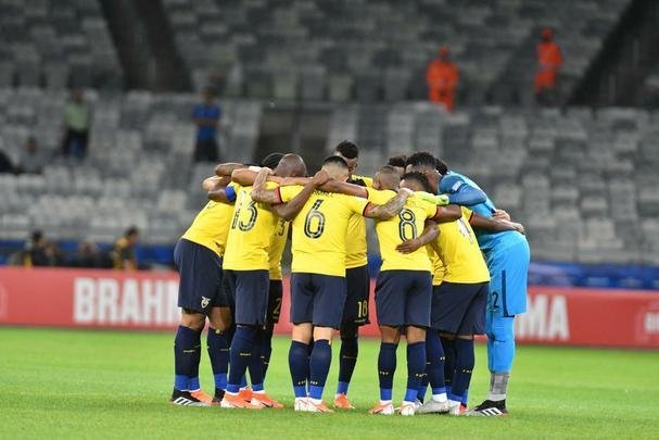 Equador e Japo se enfrentaram no Mineiro pela terceira rodada do Grupo C da Copa Amrica