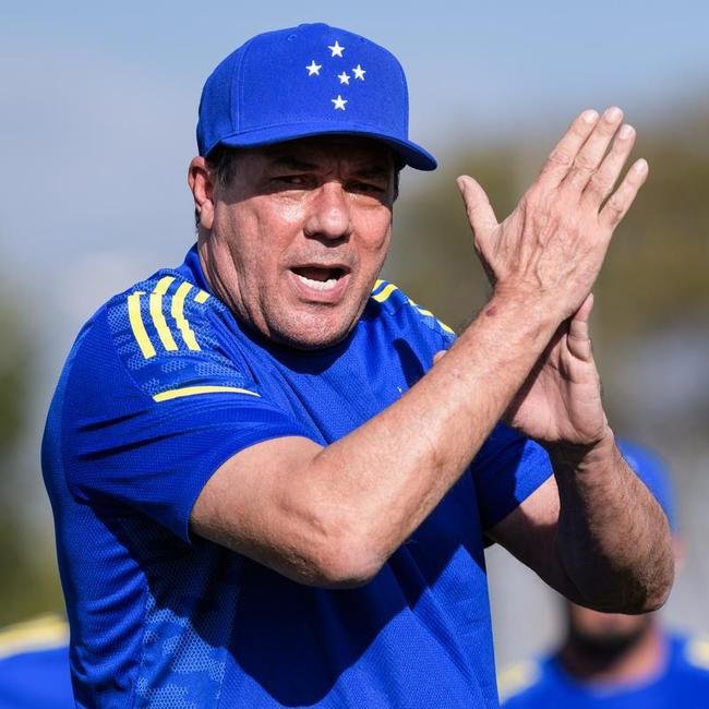Fotos do treino do Cruzeiro desta tera-feira (10/08), na Toca II