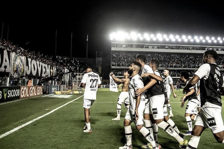3° - Santos - 1.147 pontos em 742 jogos