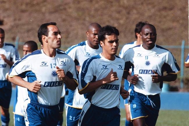 Fotos da passagem do jogador Rinc�n pelo Cruzeiro, em 2001.  Ele faleceu aos 55 anos nesta quarta-feira (13/4/2022), ap�s sofrer acidente automobil�stico em Cali, na Col�mbia, no dia 11.
