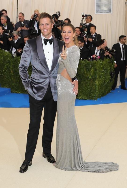 Foto da supermodelo Gisele Bndchen e de Tom Brady, jogador de futebol americano do Tampa Bay Buccaneers