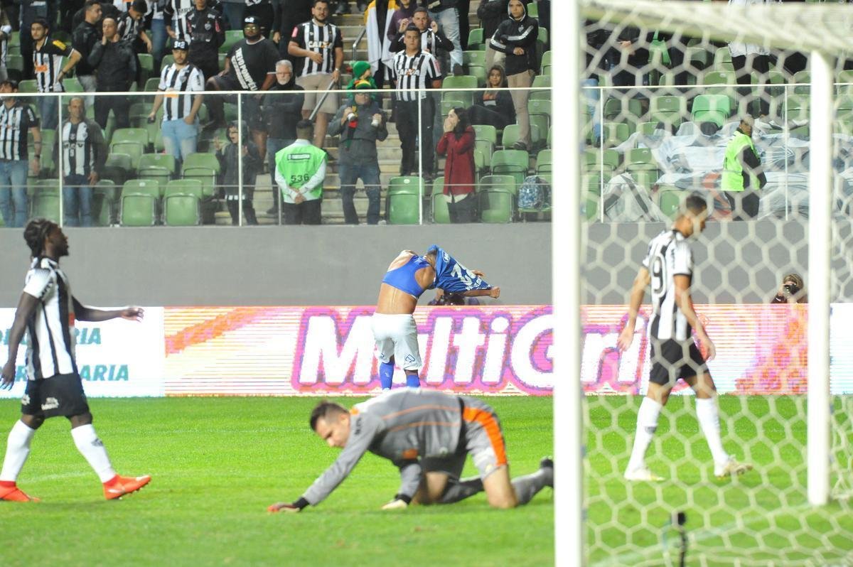 Atltico e Cruzeiro se enfrentaram pelas quartas de final da Copa do Brasil